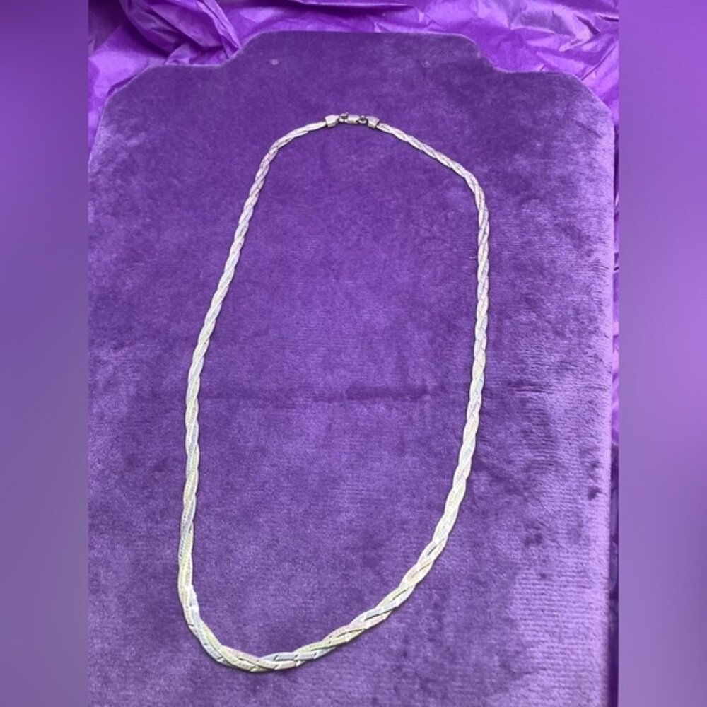 Gorgeous Vintage . 925 Sterling Silver Braided Necklace Italian